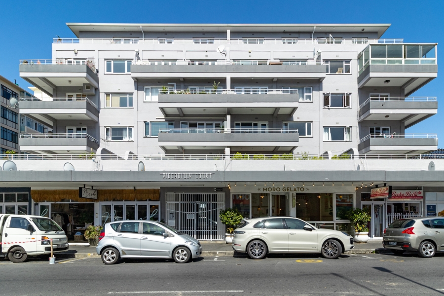 To Let 2 Bedroom Property for Rent in Sea Point Western Cape